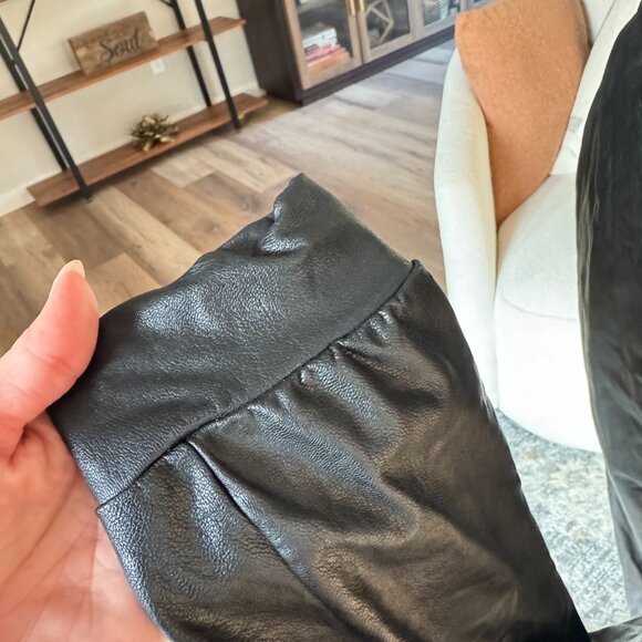 *NWOT* Commando Leather Joggers - Picture 3 of 4